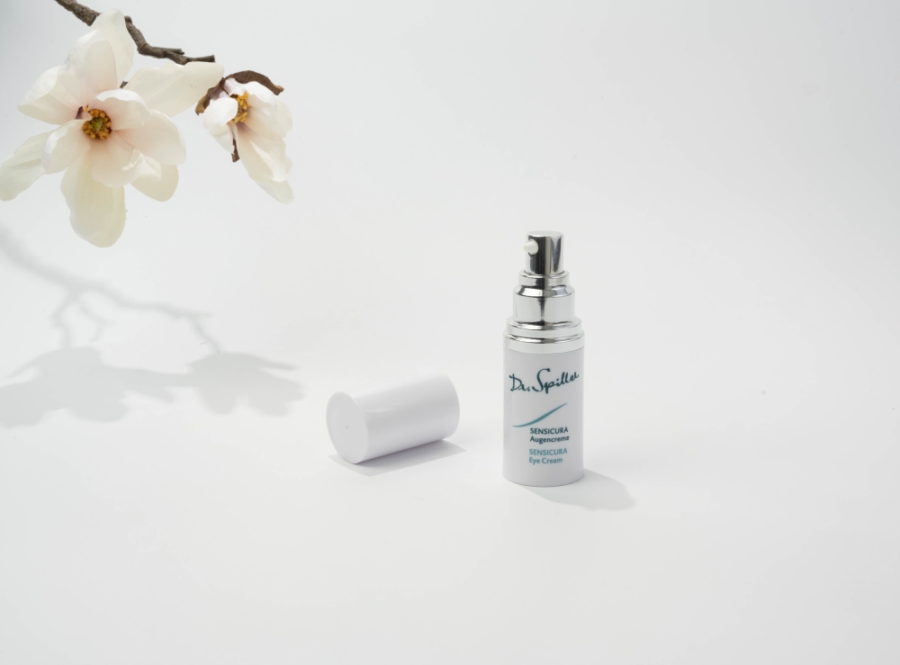 drspiller_sensicura_augencreme_115705_shooting_01